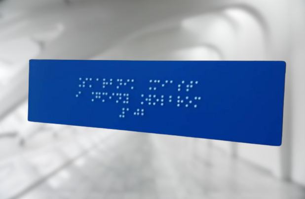 Tabliczka tyflograficzna z opisem w Braille'u
